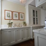 [FR] Armoires de cuisine (Architem) / [EN] White lacquer kitchen cabinets (Architem)